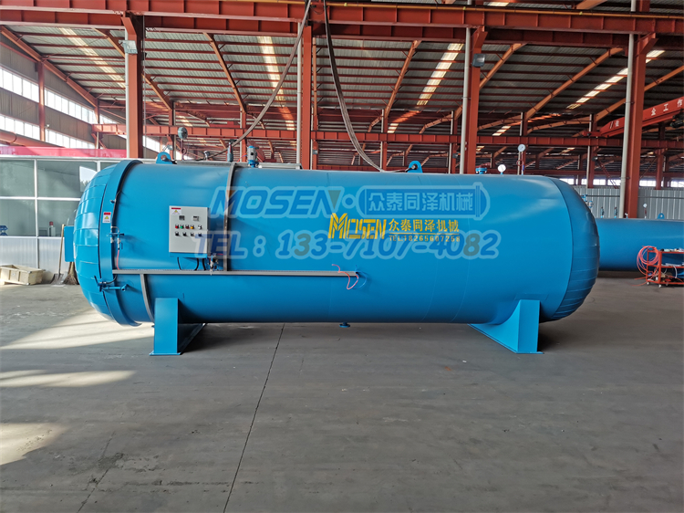 <b>健身器材蒸汽加熱硫化罐</b>