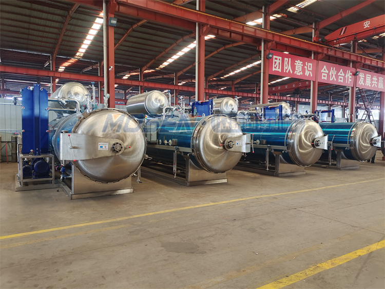 四臺(tái)大型ASME全自動(dòng)噴淋式殺菌鍋
