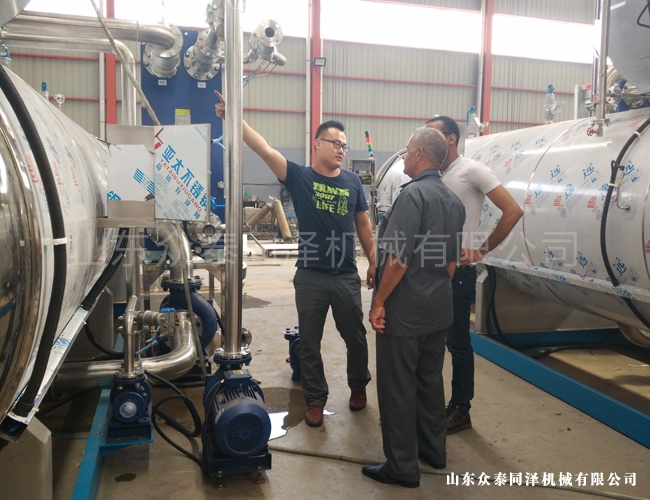 美國(guó)殺菌鍋客戶(hù)來(lái)廠(chǎng)驗(yàn)貨